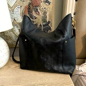 LOUIS VUITTON Bagatelle Hobo